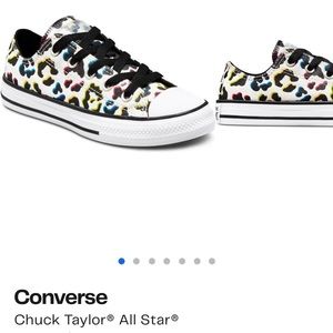 Converse Chuck Taylor Leopard low tops